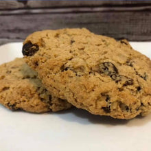 Load image into Gallery viewer, Oatmeal Cinnamon Raisin Cookie Vegan Friendly
